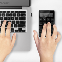 Wireless keypad with calculator, 2.4 GHz, black
