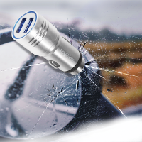 USB car charger with integrated emergency hammer, 10.5W